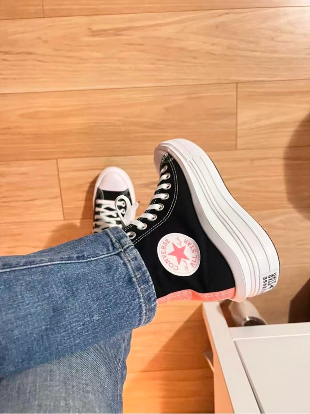 Converse Black High-Top Platform Sneakers with Pink Logo Accent youth size 4